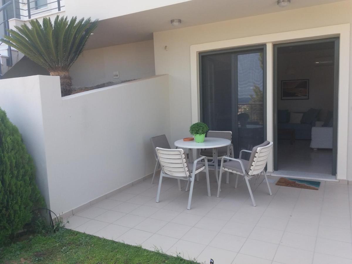 Lena'S Fresh Studio Near The Airport With Seaview Loútsa Exterior foto